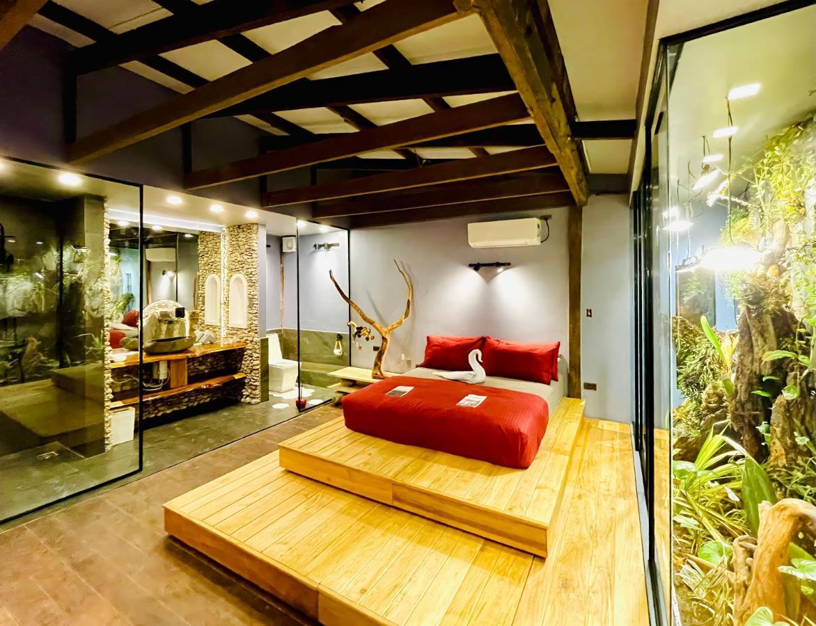 Rockinnest Hotel El Nido Exterior photo
